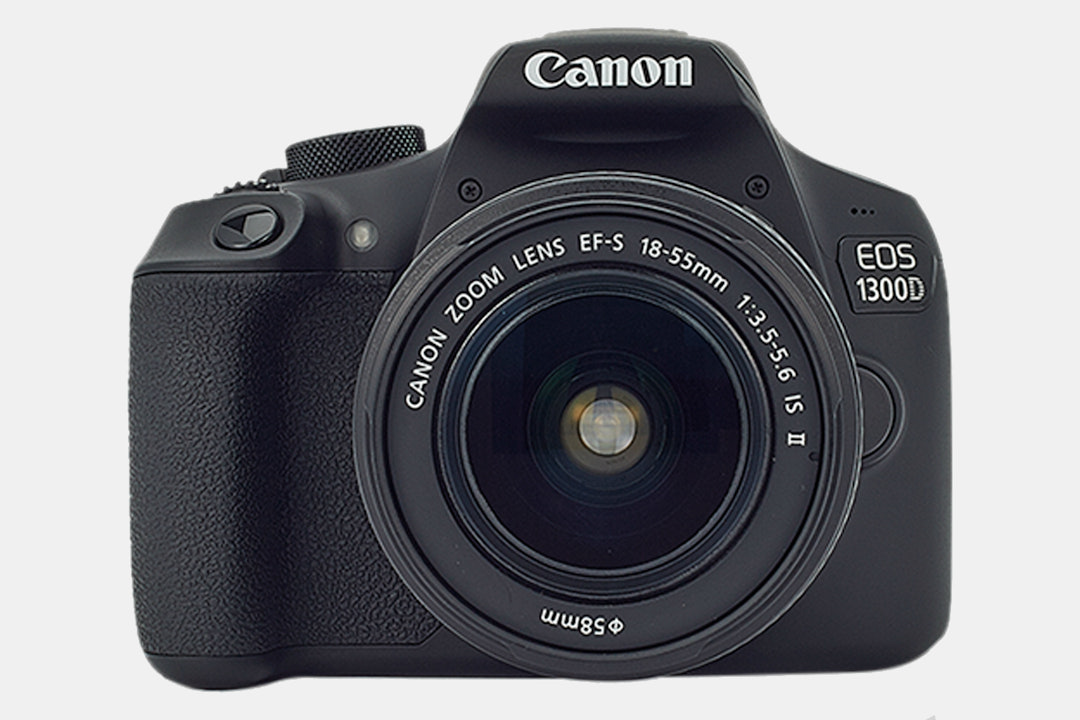 Canon EOS 1300D w/ 18-55 F3.5-5.6 III Lens