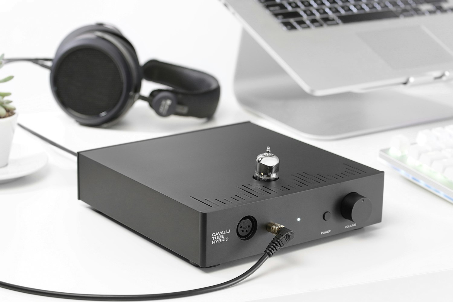 Massdrop x Alex Cavalli Tube Hybrid Amp (CTH)