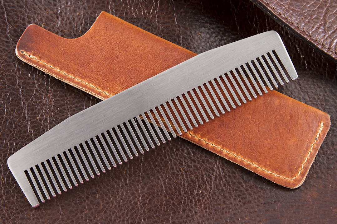 Chicago Comb Model #3 With Optional Sheath