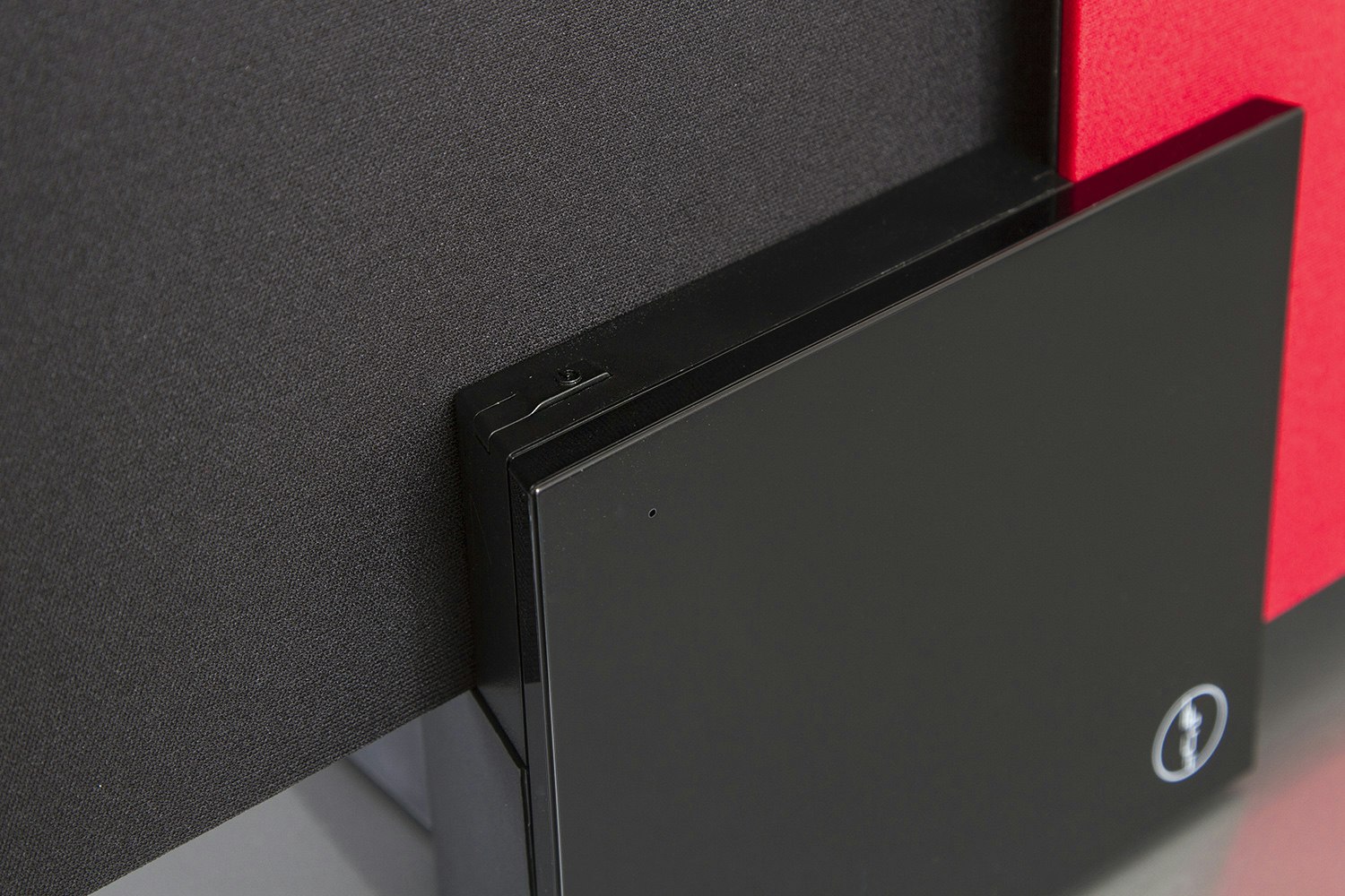 In2uit Collage Speakers