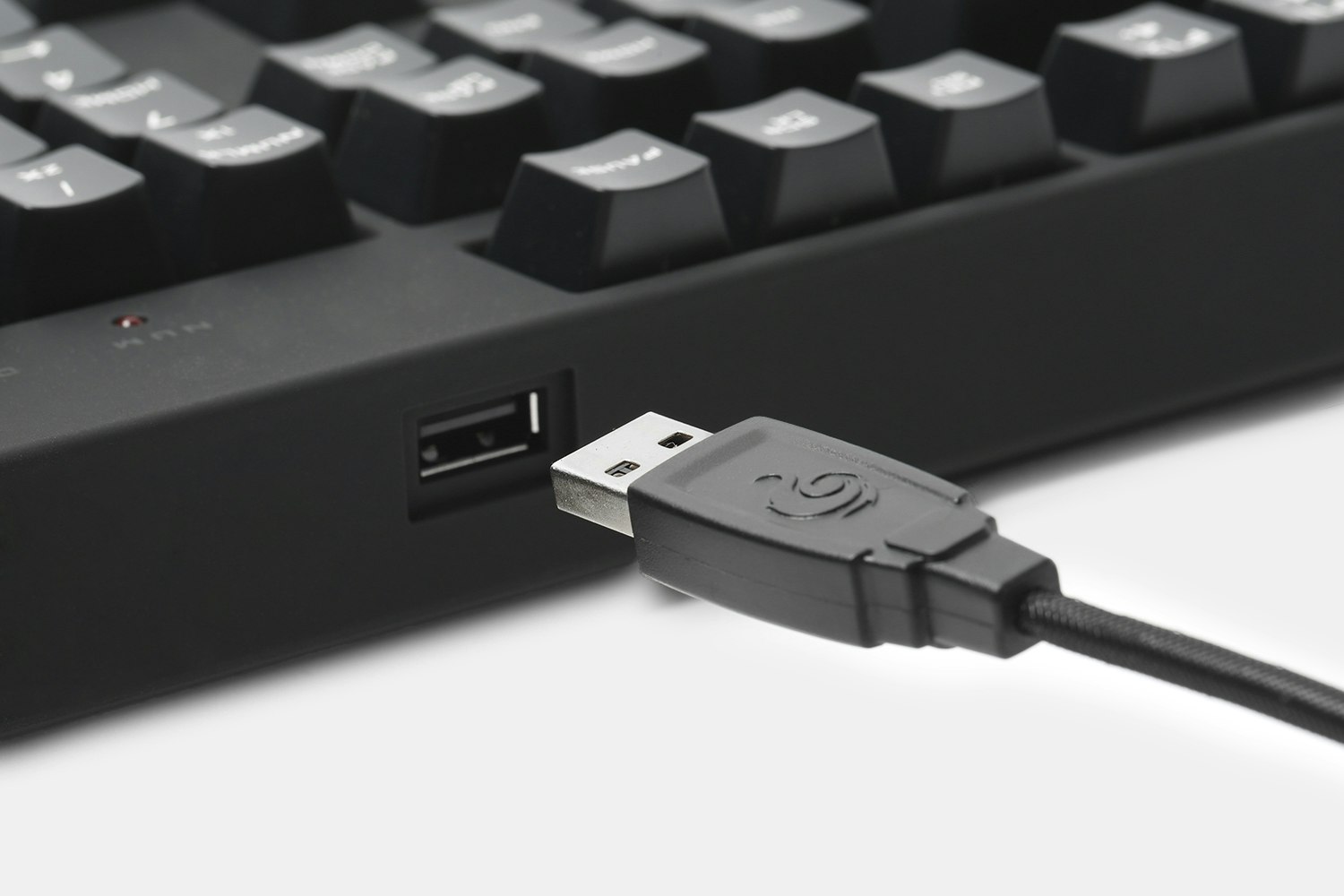 Cooler Master QuickFire XT Mechanical Keyboard