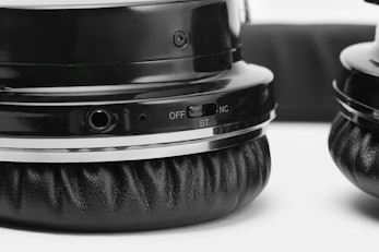 Cowin E-7 Noise-Cancelling Bluetooth Headphones