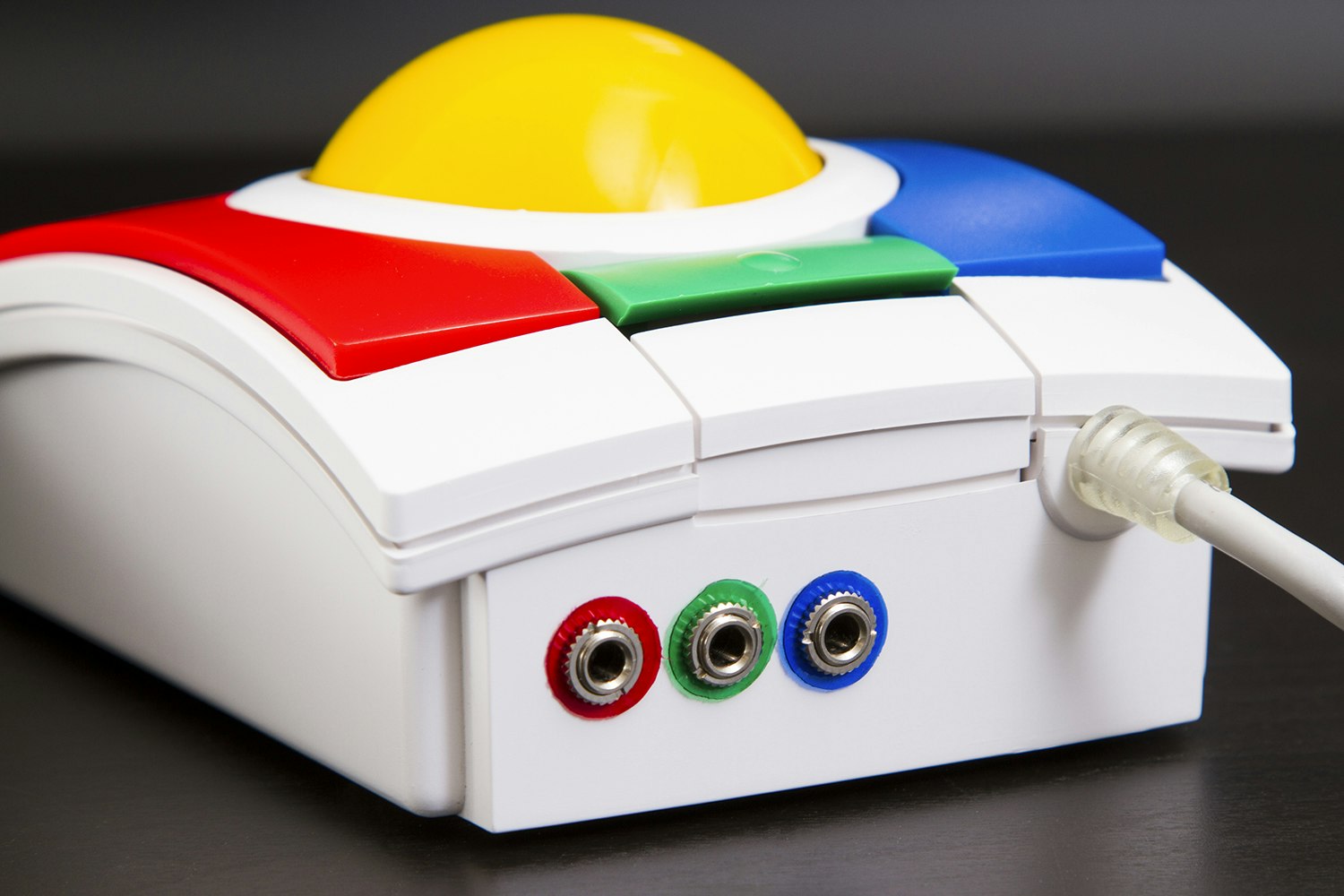 CST 1350SA Color Trackball Price & Reviews Drop