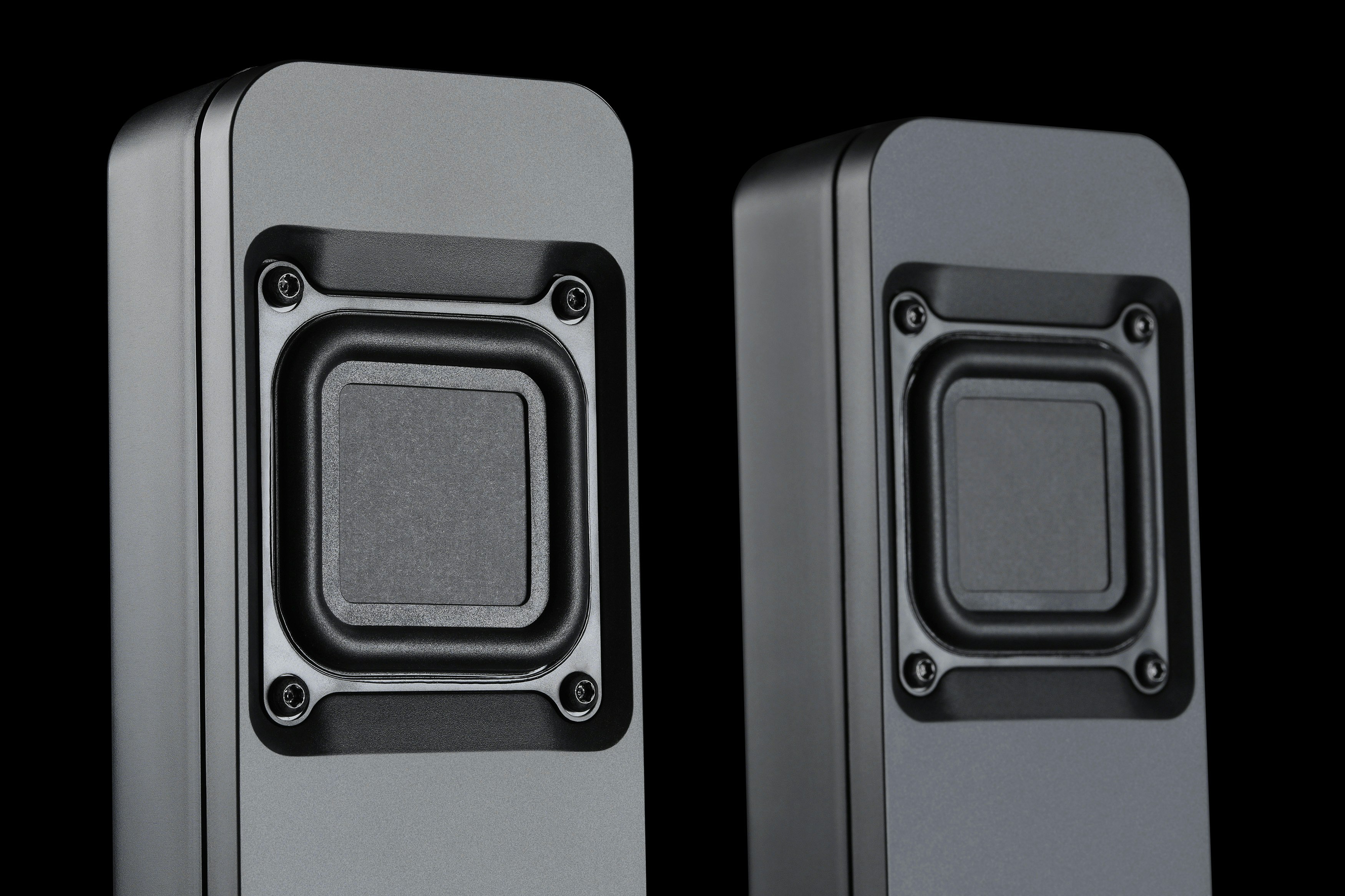 Drop BMR1 Nearfield Monitors