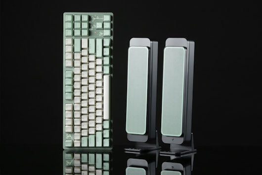 Drop BMR1 V2 Nearfield Monitors