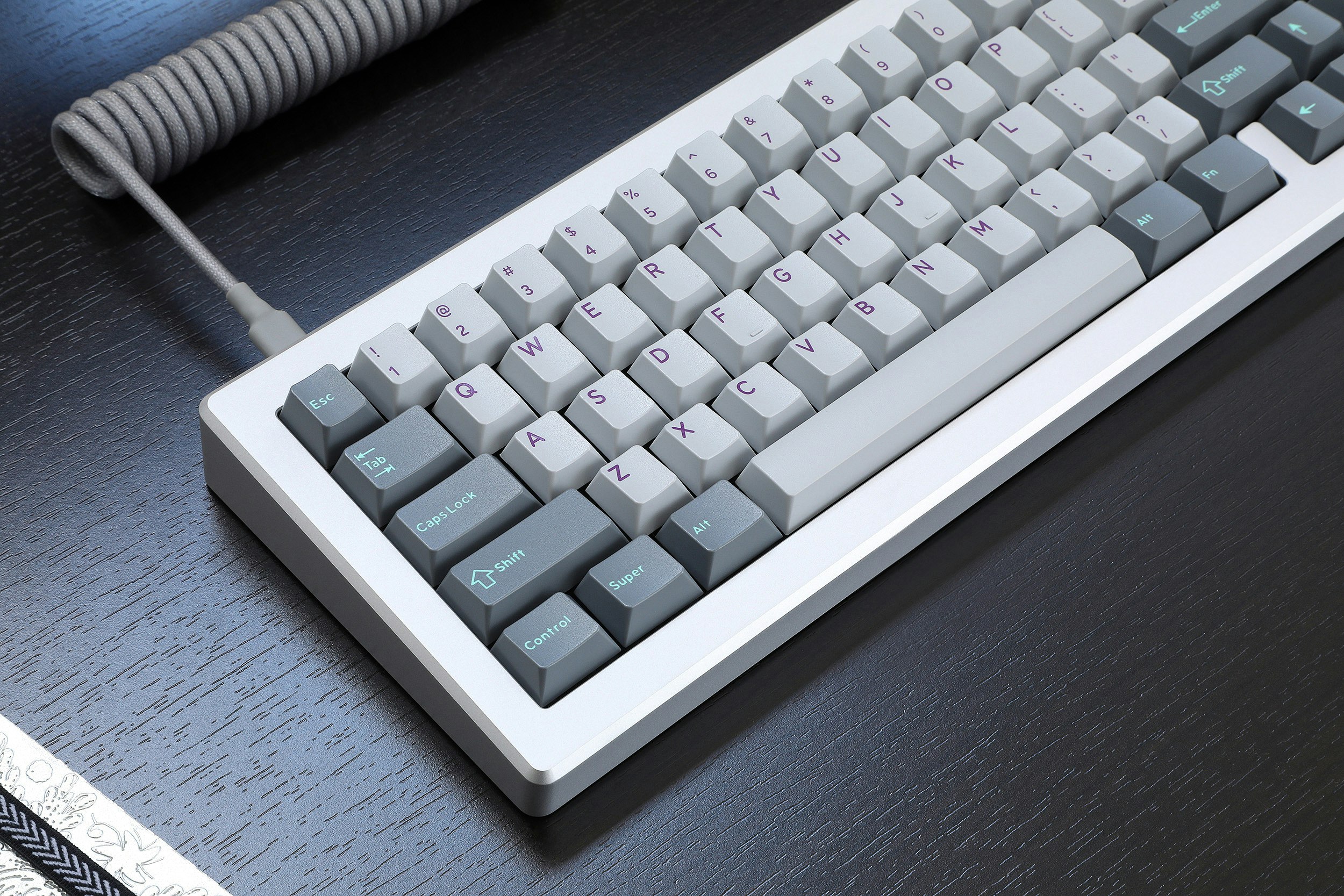 Drop CSTM65 Aluminum Decorative Case