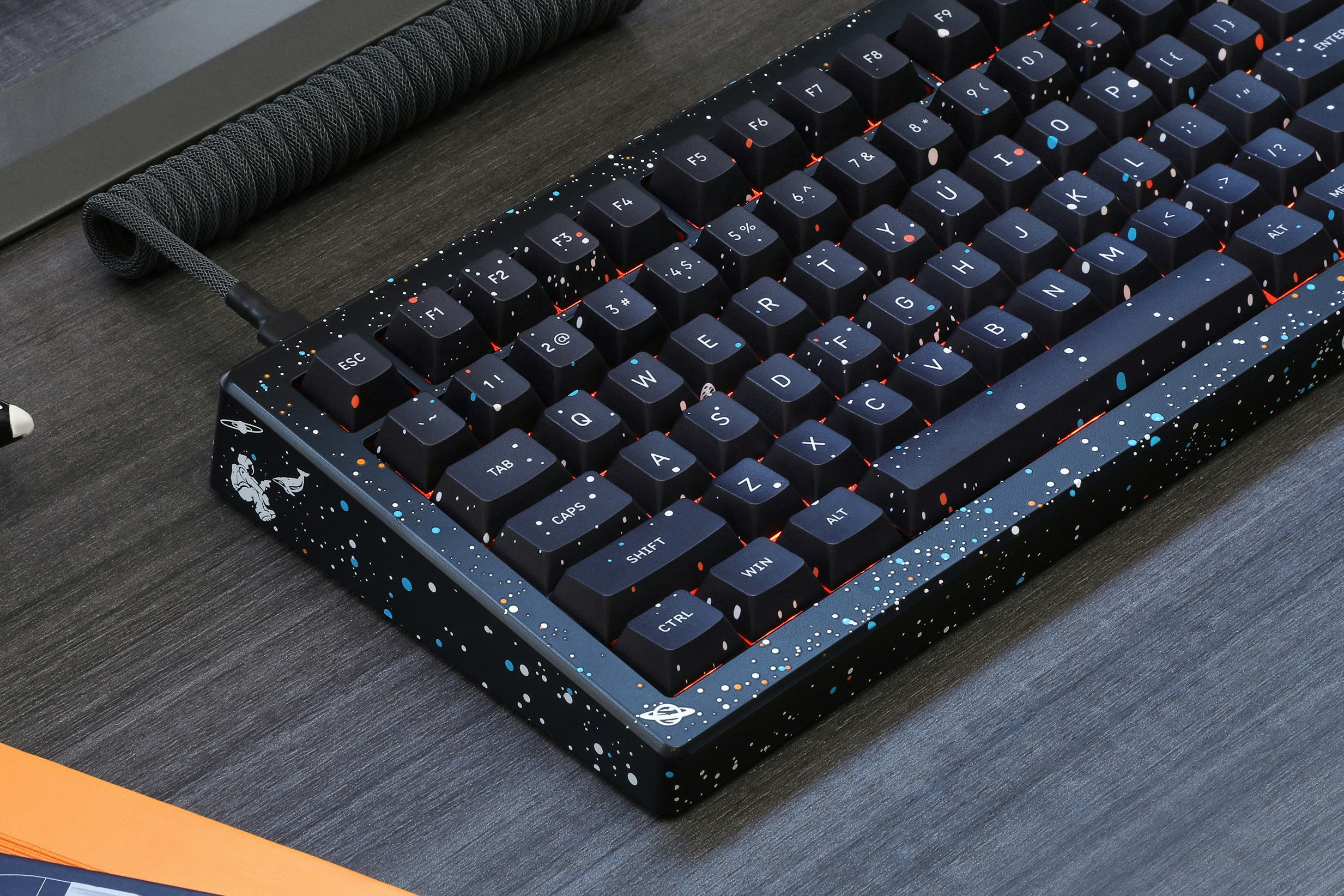 Drop CSTM80 Space Whale Decorative Case