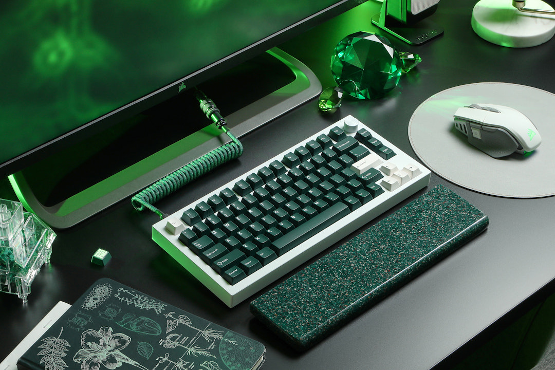 Drop DCX Emerald Keycap Set
