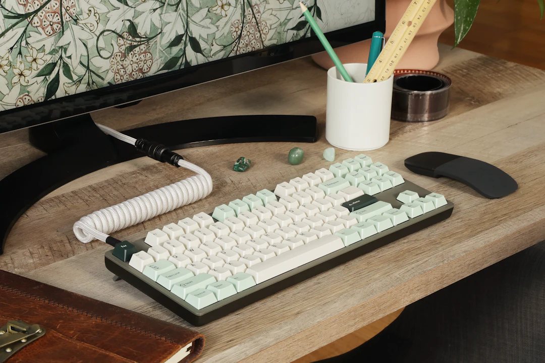 Drop DCX Jasmine Keycap Set