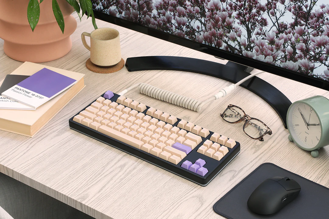 Drop DCX Magnolia Keycap Set