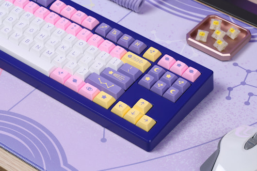 Drop DSA Astrolokeys Keycaps by sailorhg & cassidoo