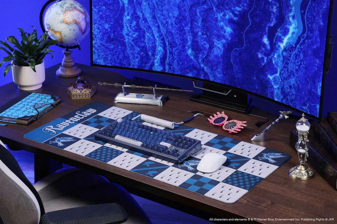 Drop + Harry Potter™ Quidditch™ Desk Mat