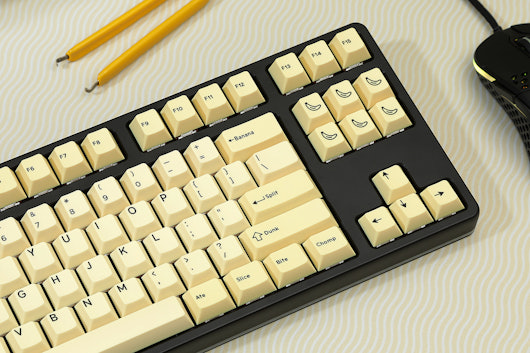 Drop + MiTo DCD Banana Keycap Set