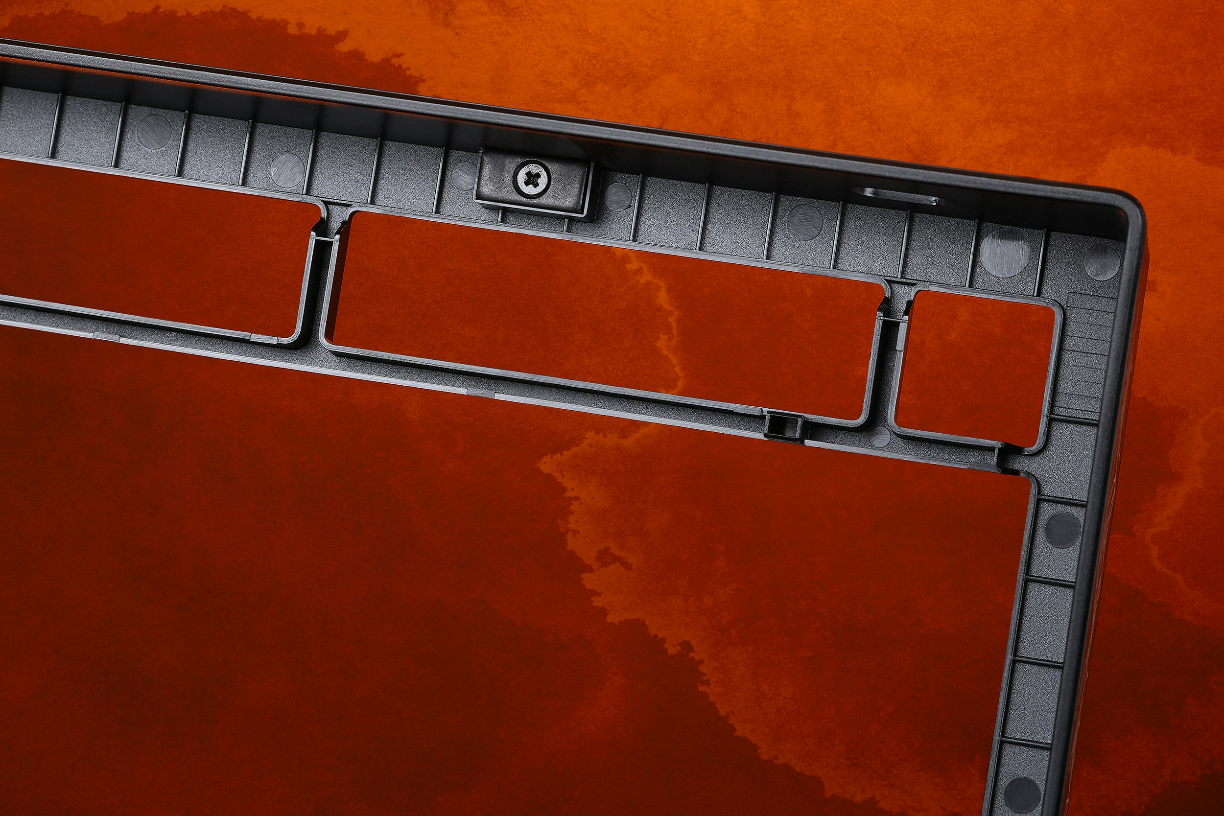 Drop + The Lord of the Rings™ Dwarven CSTM Decorative Case