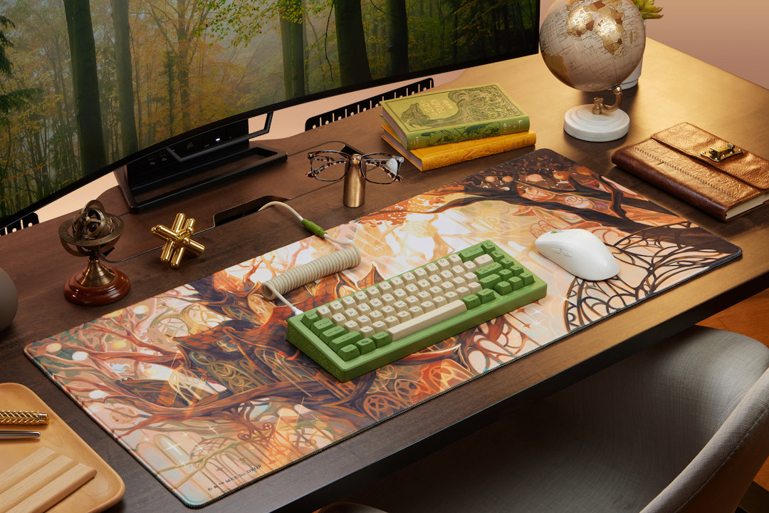 Drop + The Lord of the Rings™ Lothlórien™ Desk Mat