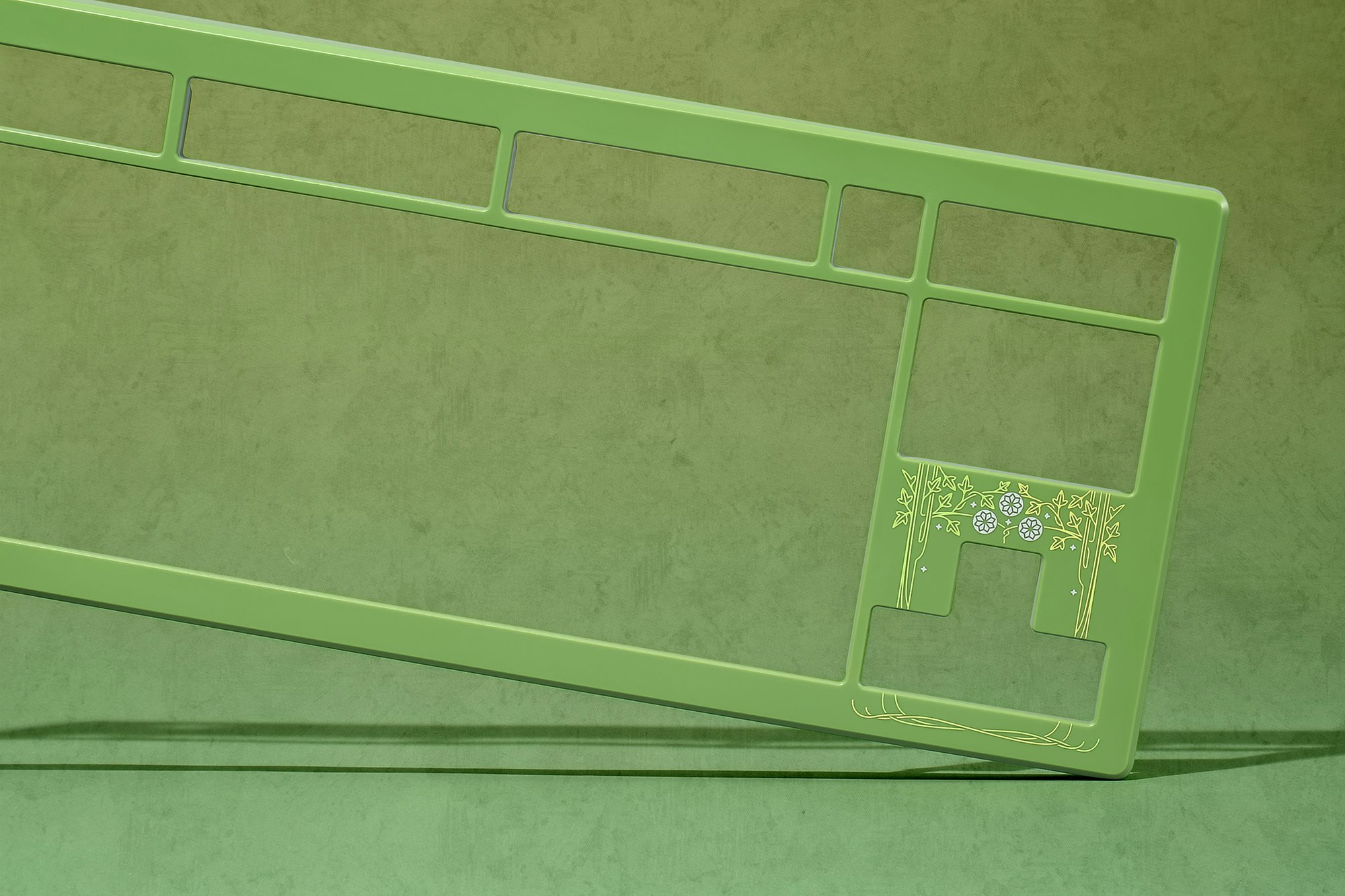 Drop + The Lord of the Rings™ Elven CSTM Decorative Case