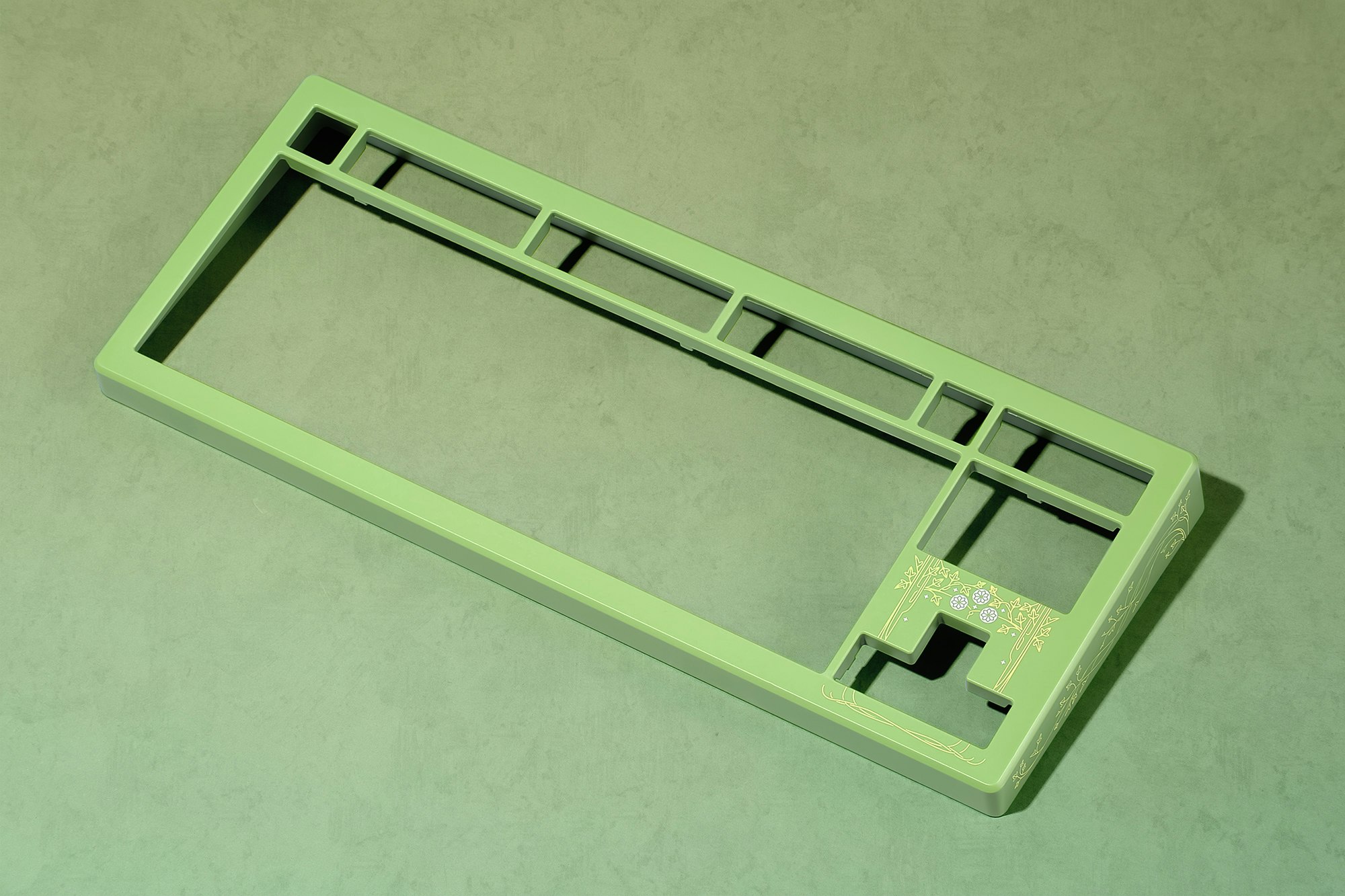 Drop + The Lord of the Rings™ Elven CSTM Decorative Case