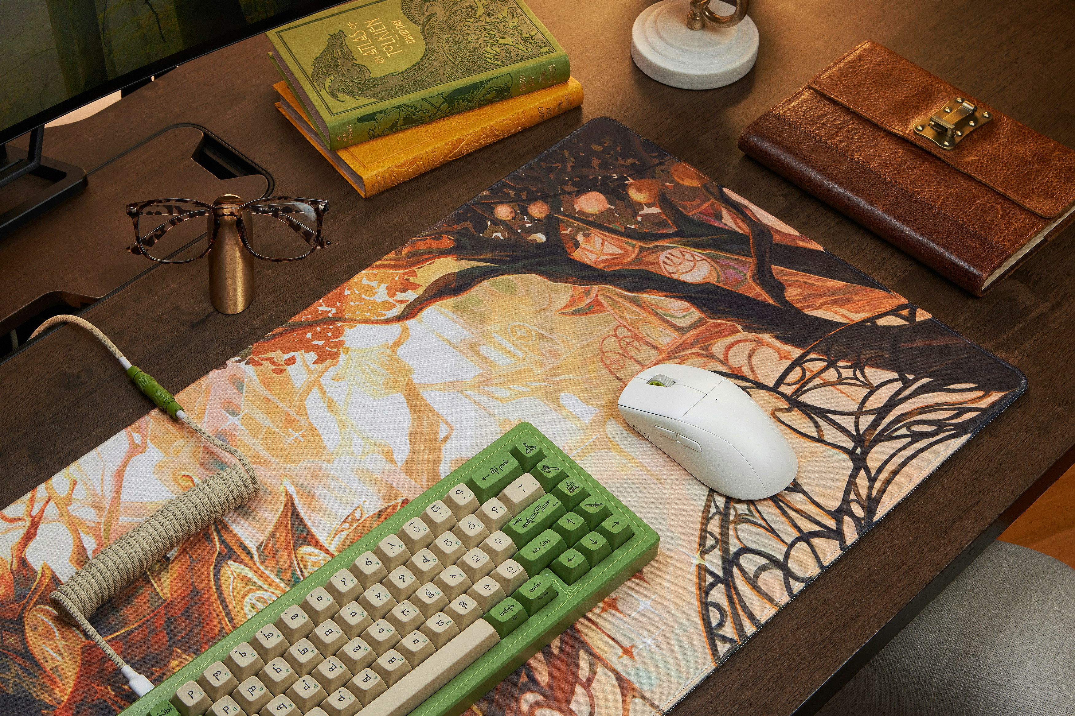 Drop + The Lord of the Rings™ Lothlórien™ Desk Mat