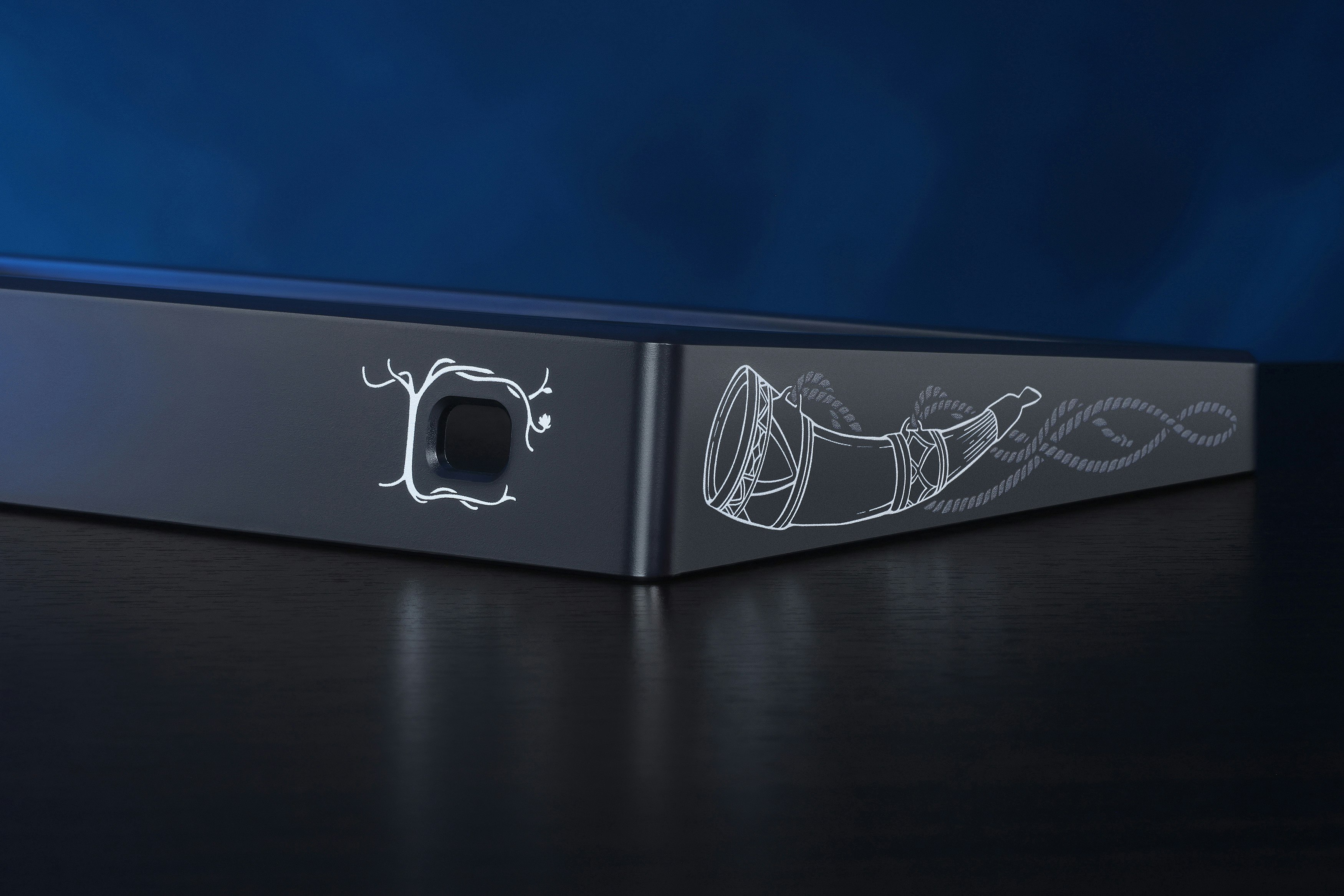 Drop + The Lord of the Rings™ Gondor™ CSTM Decorative Case