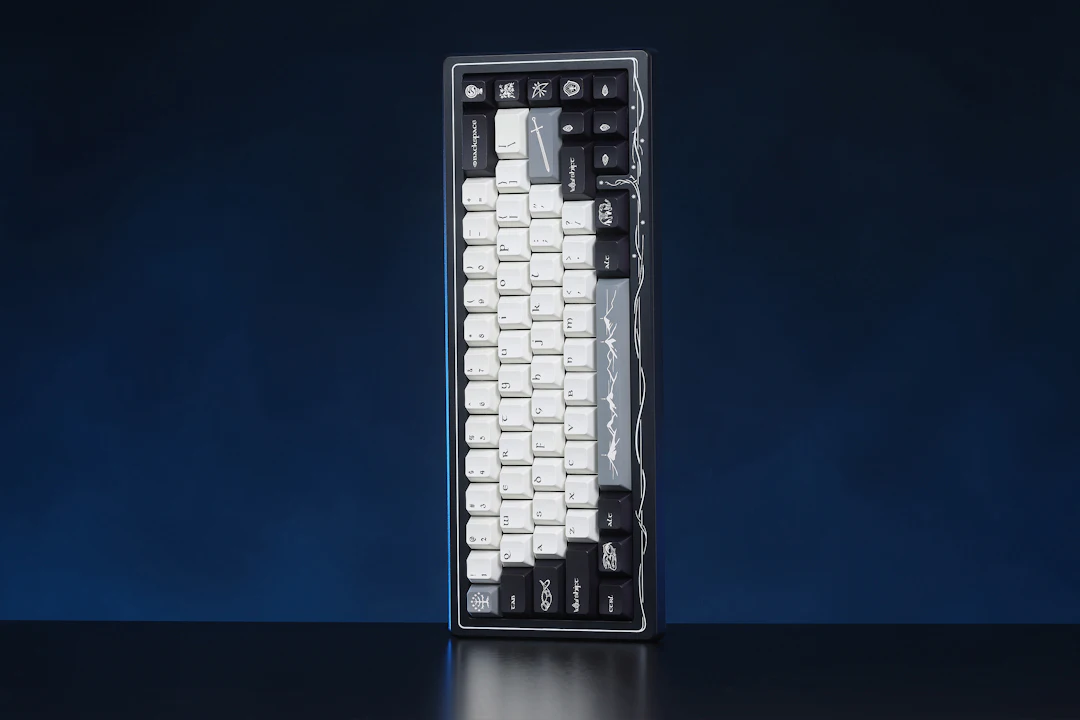 Drop + The Lord of the Rings™ Gondor™ CSTM65 Keyboard