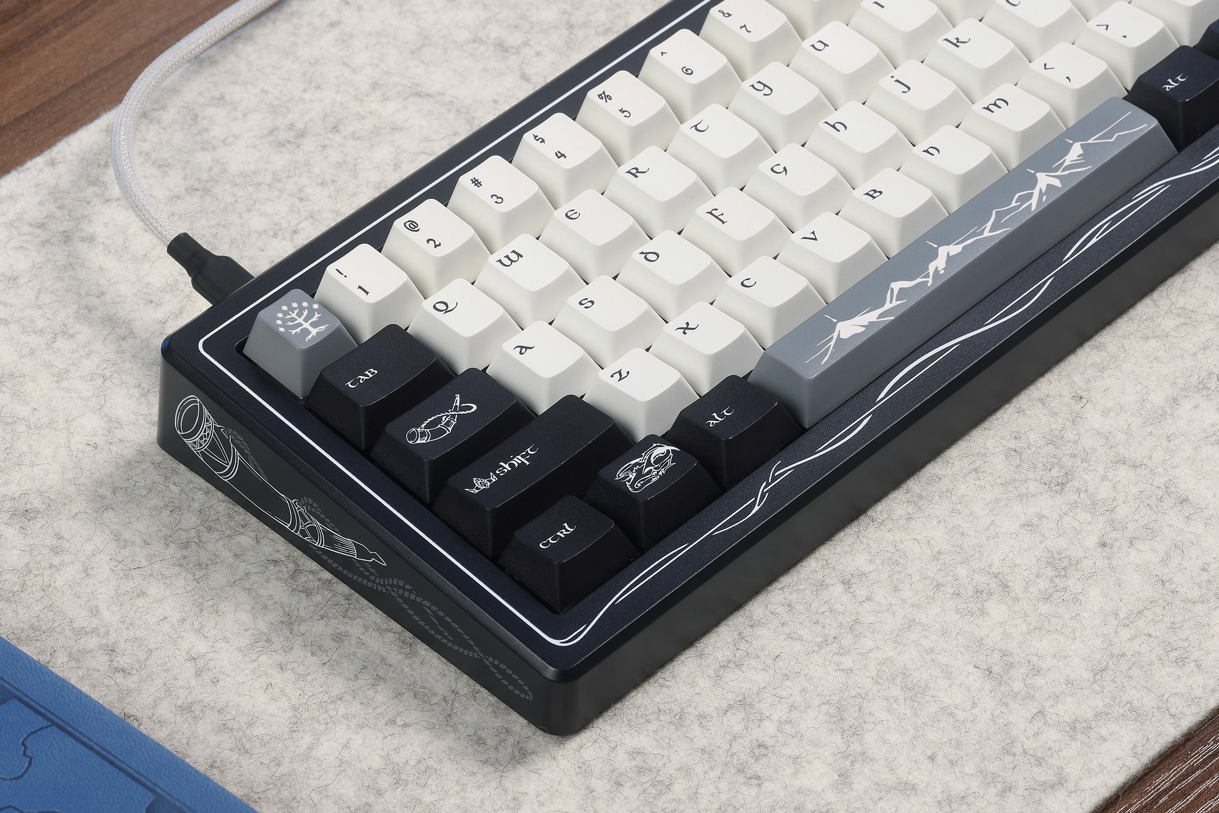 Drop + The Lord of the Rings™ Gondor™ CSTM65 Keyboard