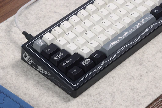 Drop + The Lord of the Rings™ Gondor™ CSTM65 Keyboard