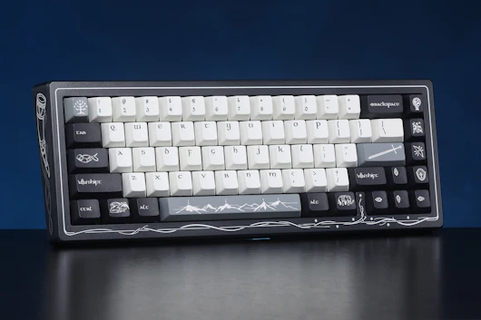 Drop + The Lord of the Rings™ Gondor™ CSTM65 Keyboard