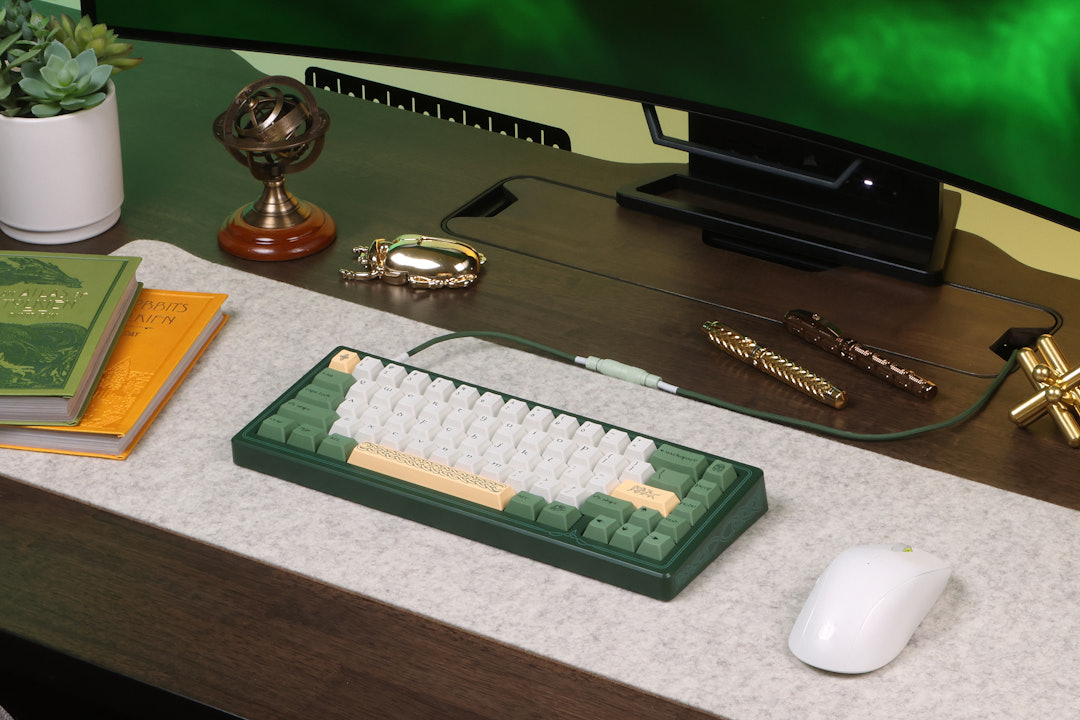 Drop + The Lord of the Rings™ Rohan™ CSTM65 Keyboard