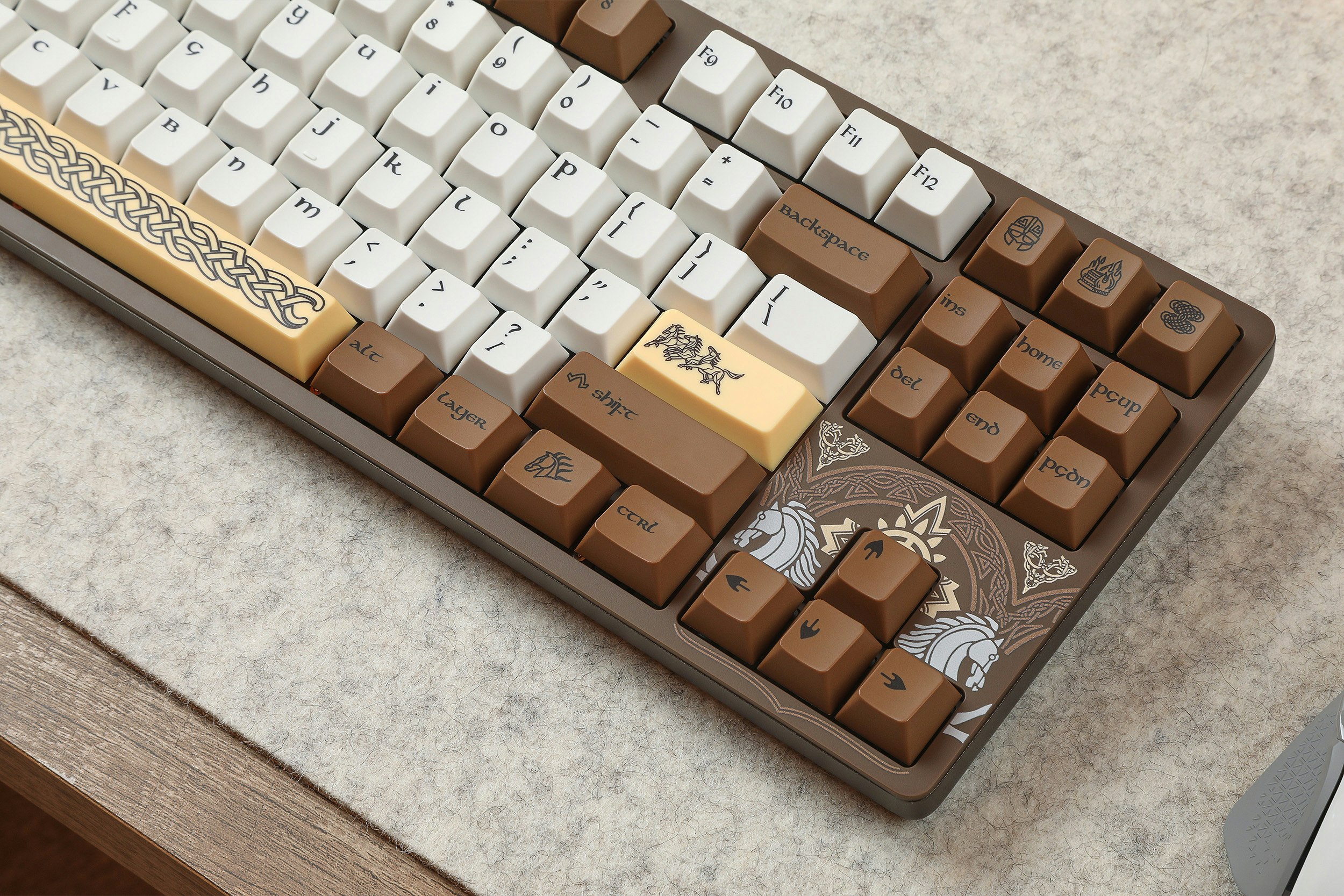 Drop + The Lord of the Rings™ Rohan™ Keyboard | Mechanical