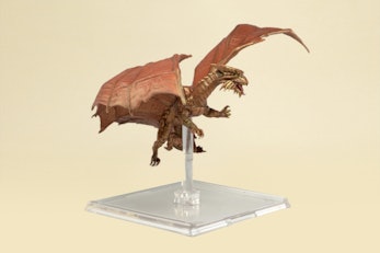 D&D: Attack Wing Starter Set + Dragons Bundle