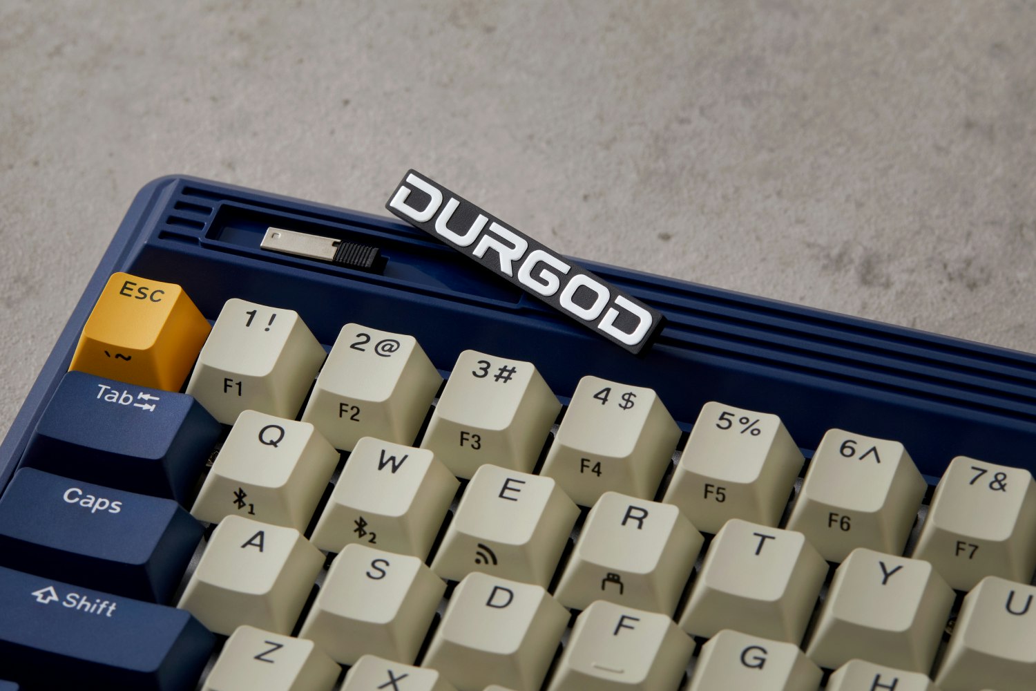 Durgod Fusion Wireless 65% Mechanical Keyboard