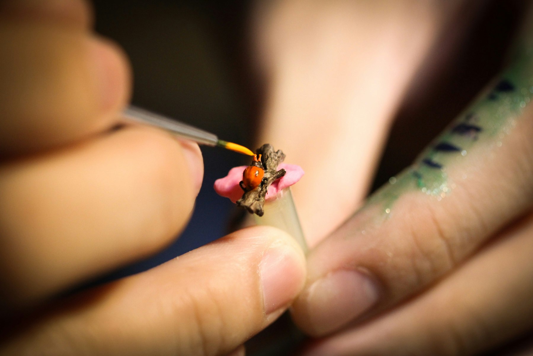 Dwarf Factory Miracle Island Artisan Keycap