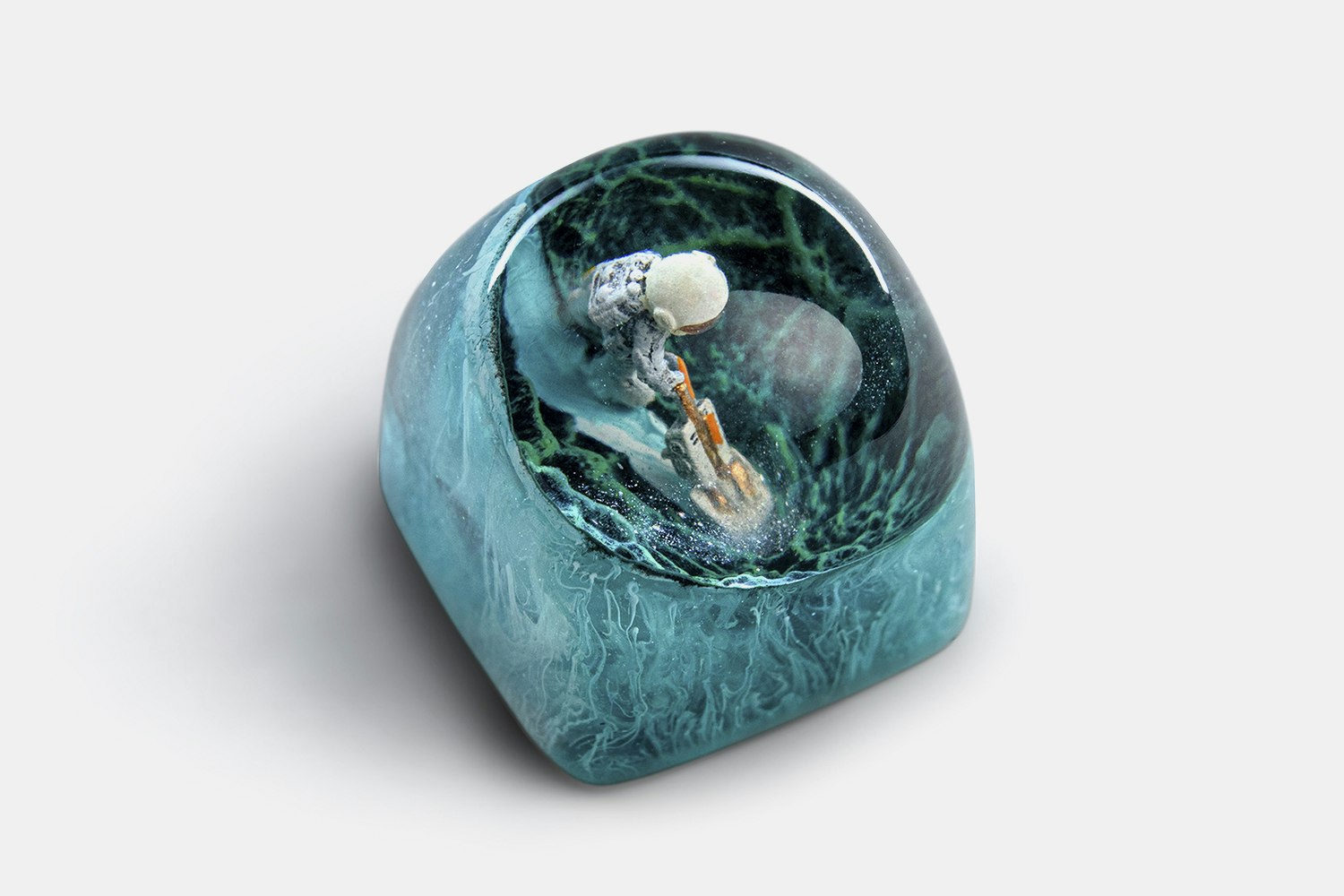 Dwarf Factory Moondust Artisan Keycap