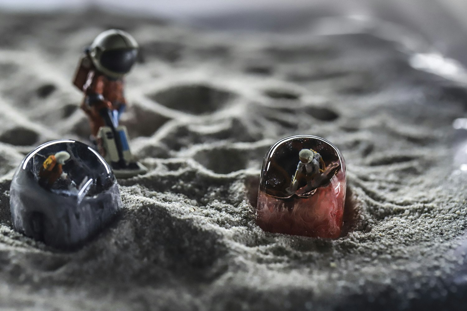 Dwarf Factory Moondust Artisan Keycap