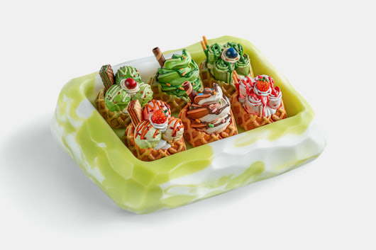 Dwarf Factory Snack Station Artisan Keycap Holder