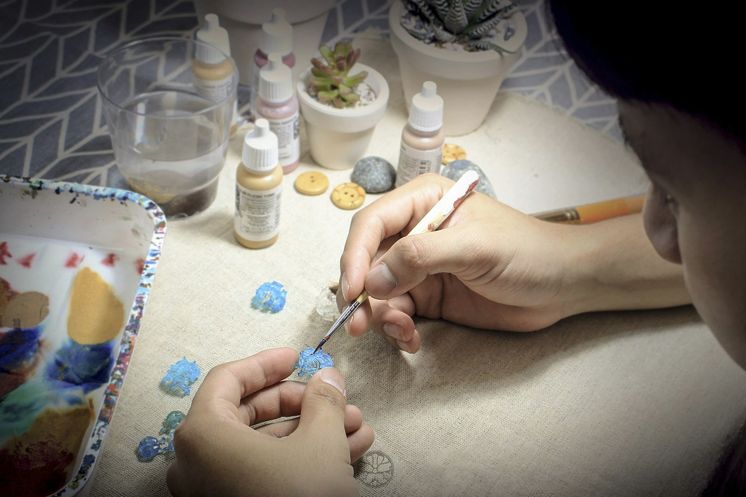 Dwarf Factory Spooky Fossil Artisan Keycap