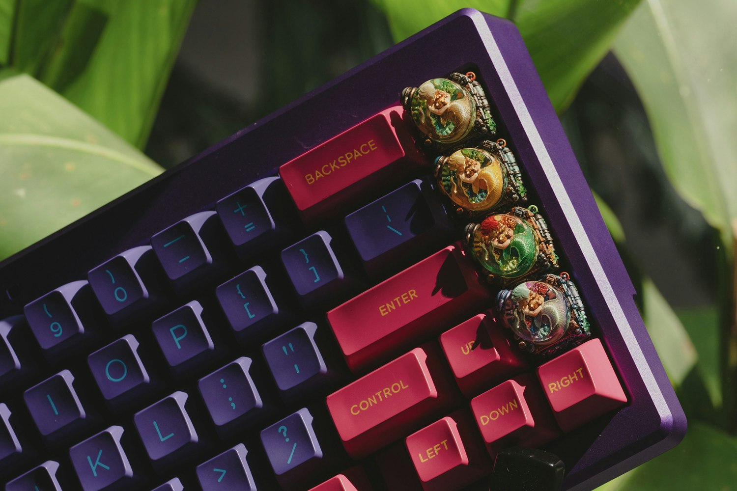 Dwarf Factory The Seacrets Artisan Keycap