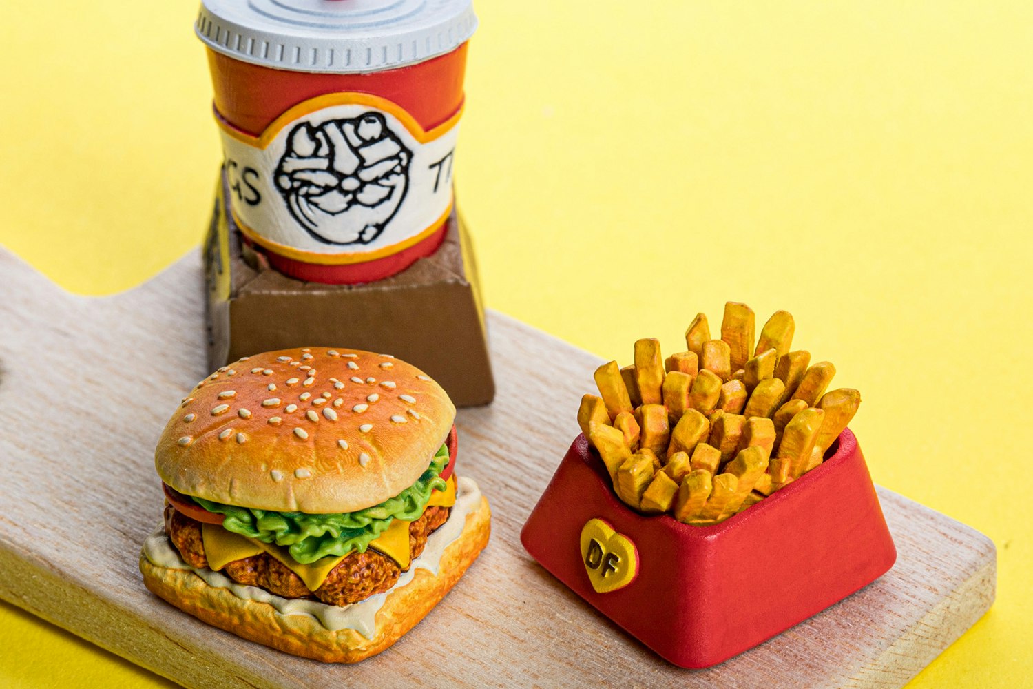 Dwarf Factory x Tinymakesthings Petite Meal Resin Keycap