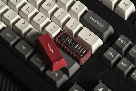 Dwarf Factory Wrecker Artisan Keycap