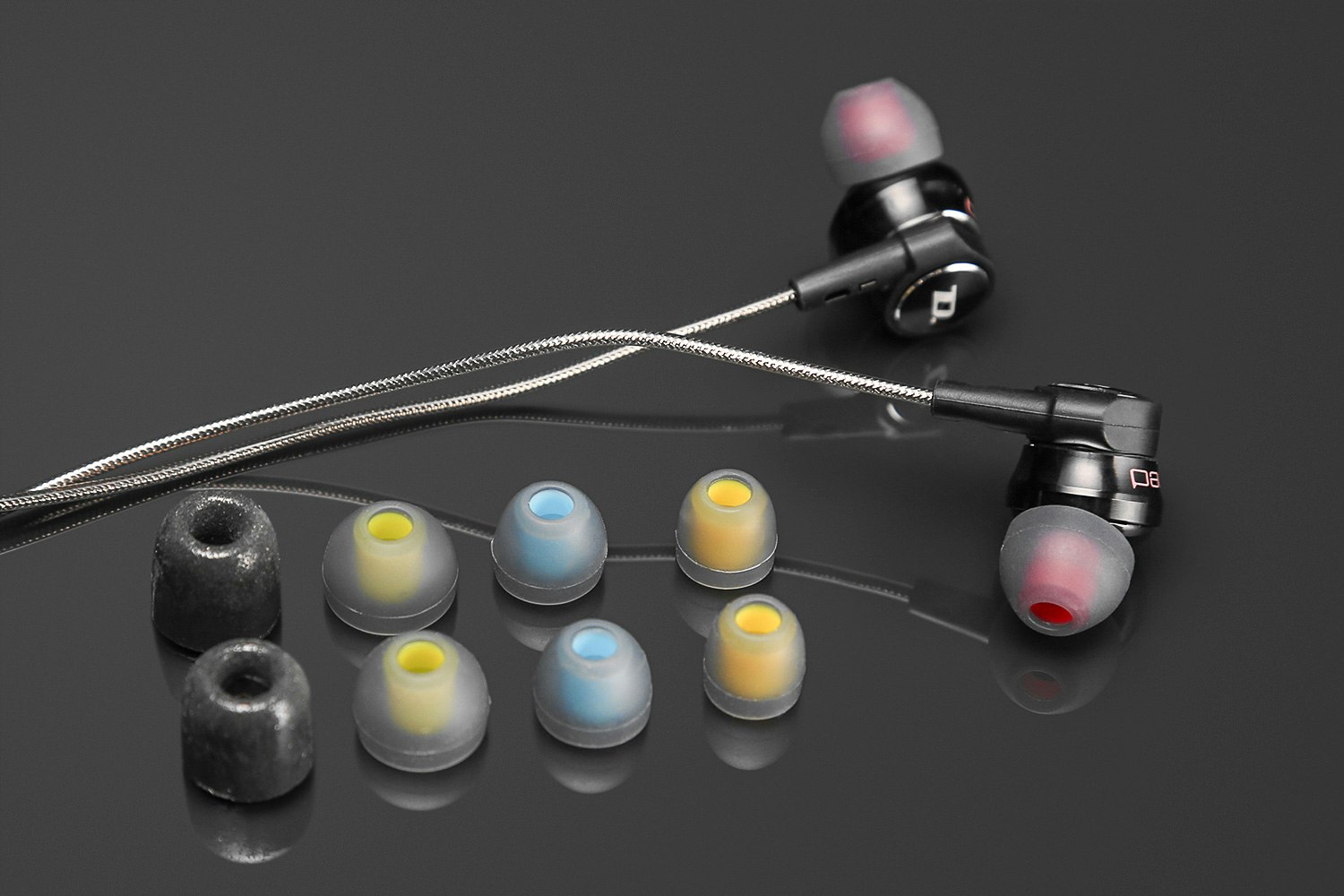 Dynamic Motion DM200H Hybrid IEM