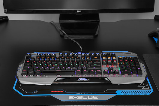 E-Blue LED Gaming Desk