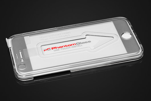 Edge-to-Edge iPhone Protection by Phantom Glass