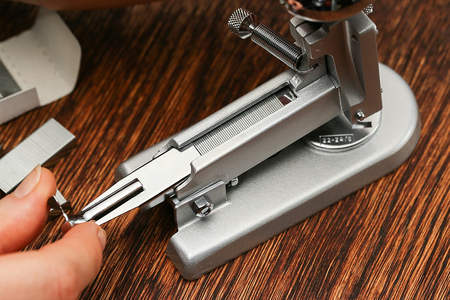 El Casco Luxury Small Desk Stapler