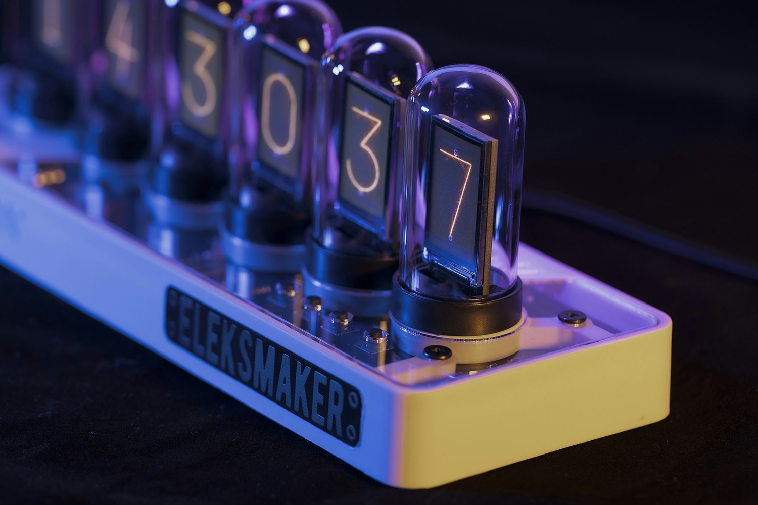 Eleks X6 Simulation Clock | Battlestations | Desk Accessories | Other ...