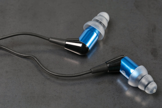 MC3 (Blue) MC3 (Blue)