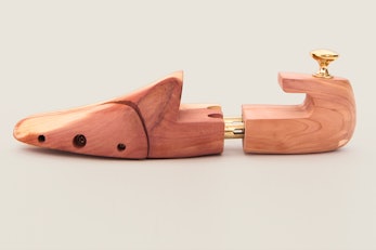 Complementary Shoe Trees
