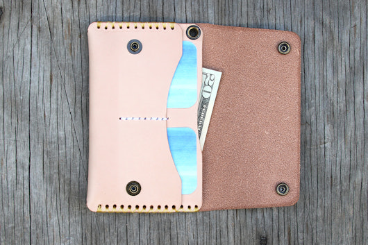 Friday & River Discovery Wallet