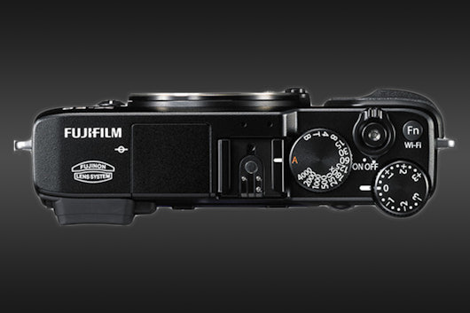 Fujifilm X-E2 with 18-55mm OIS Lens (Refurbished)
