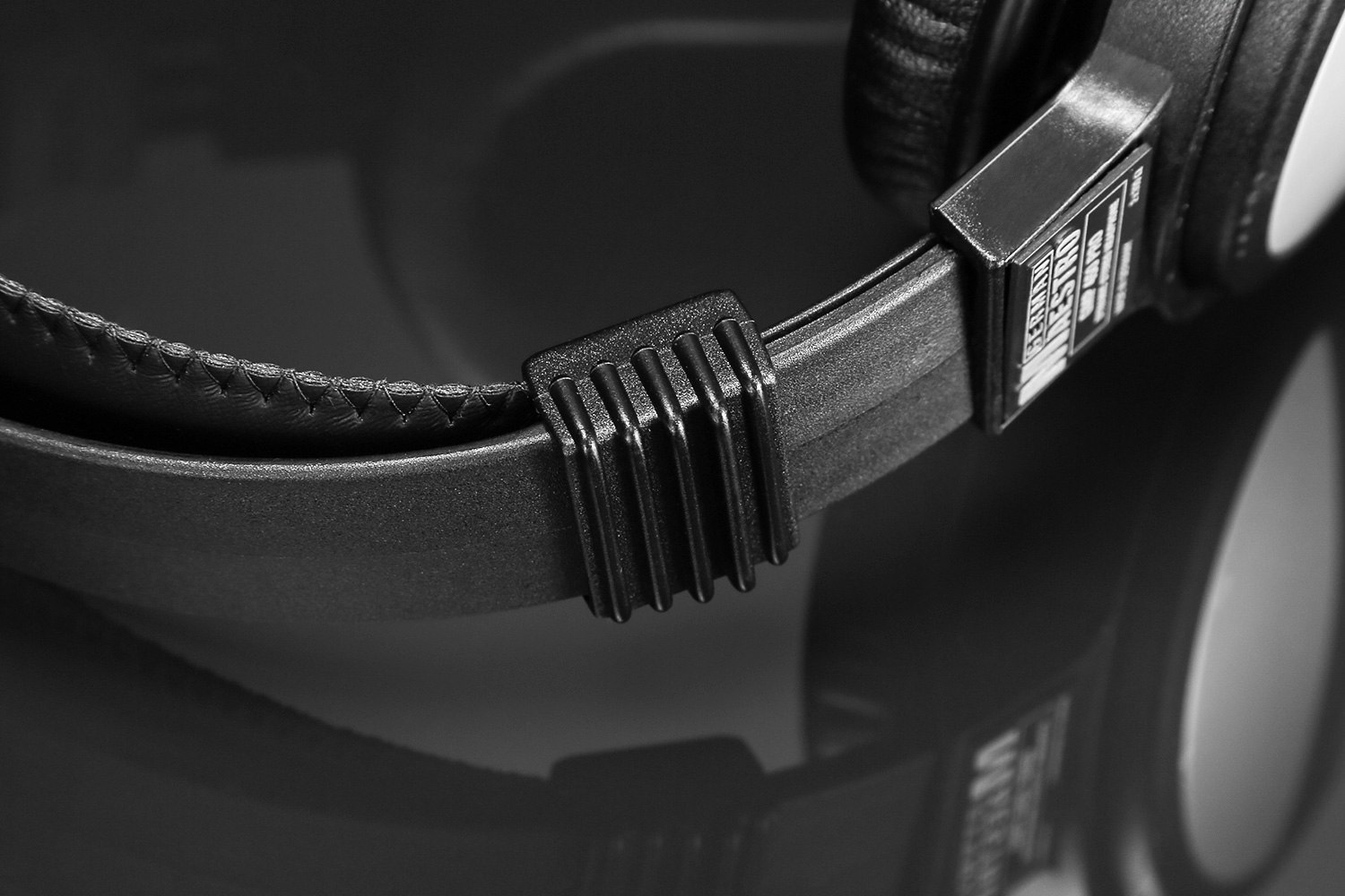 GermanMAESTRO GMP 400 & 450 Pro Headphones