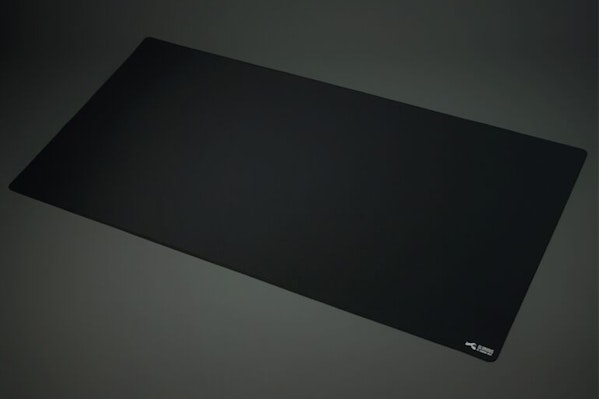 glorious 3xl extended gaming mouse